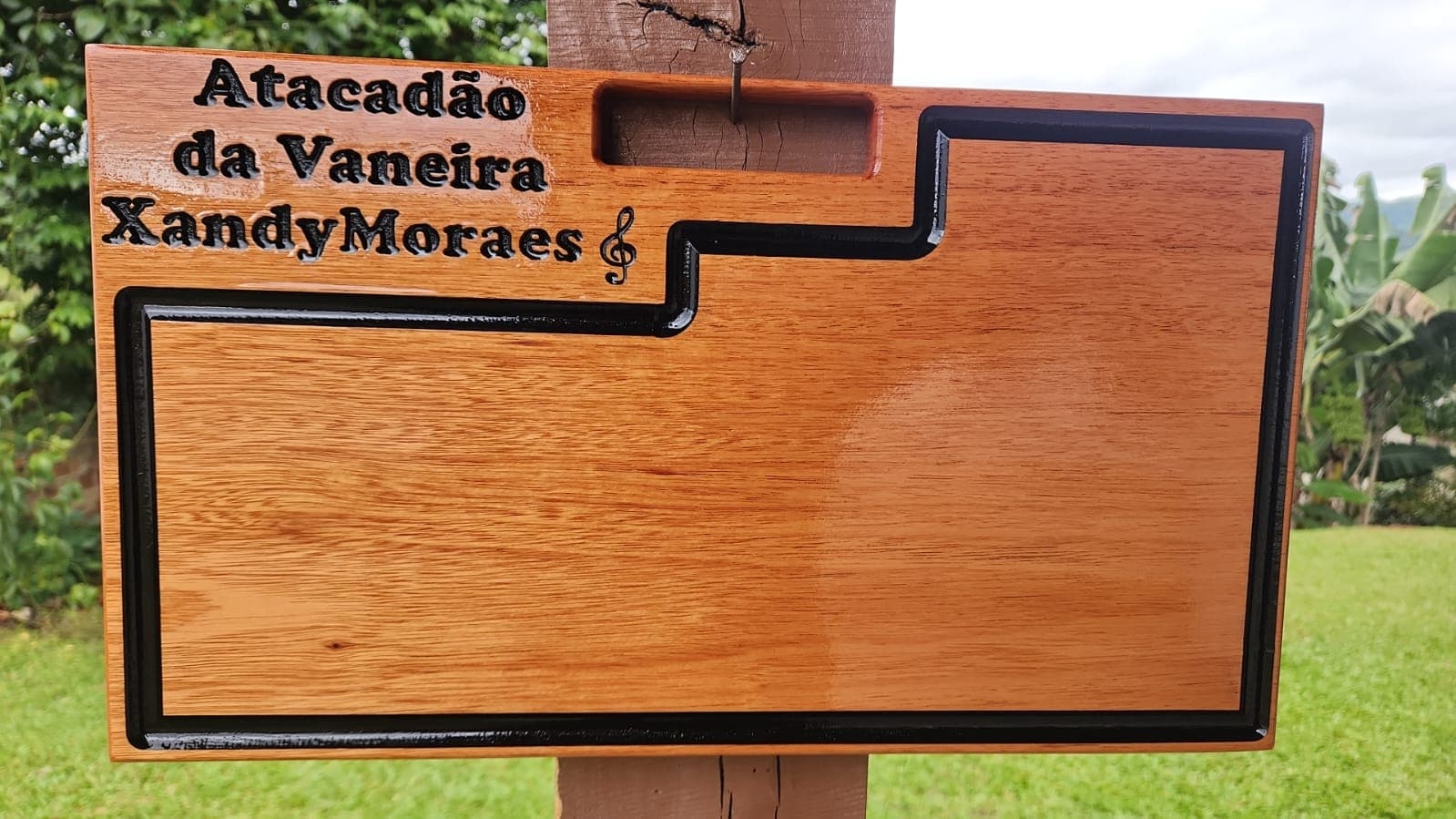 Tábua Atacadão da Vaneira